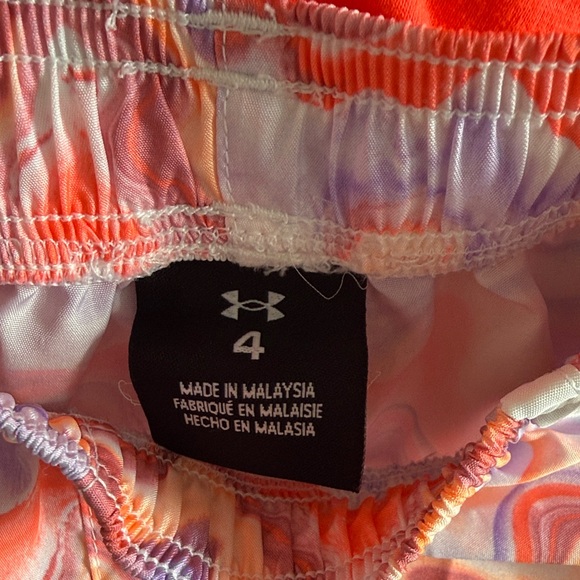 Under Armour Bright Tee and Swirl Shorts Set - Picture 2 of 2